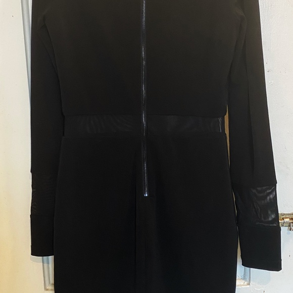 Alice + Olivia black mesh dress size 0 - Picture 2 of 6